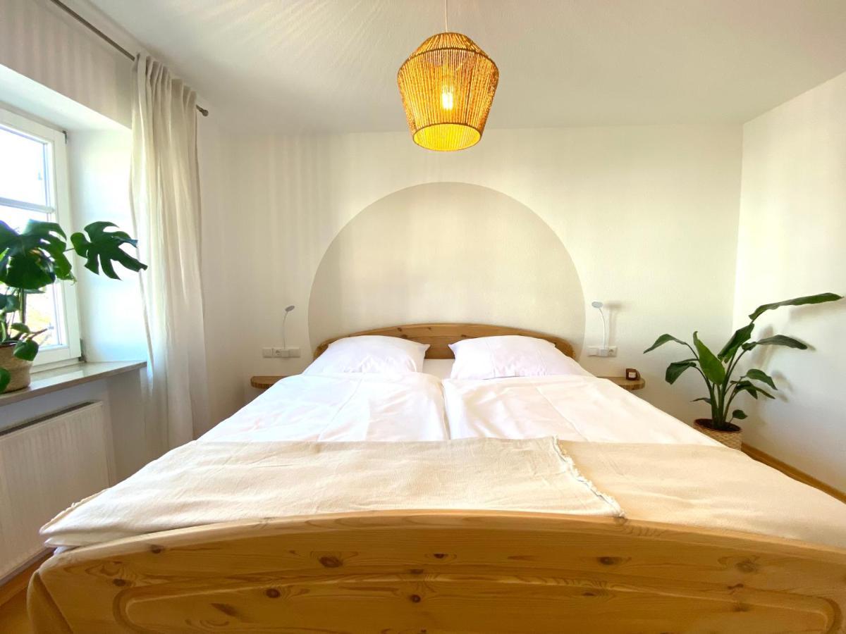 Best Butler Boho Boutique City Apartment Netflix Füssen المظهر الخارجي الصورة